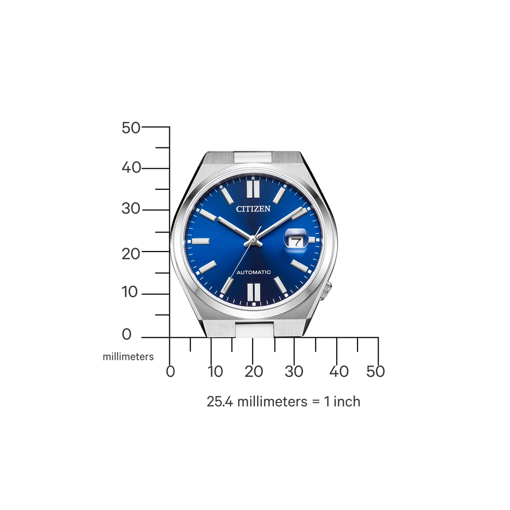 Une montre automatique Citizen bleue avec une règle millimétrée à côté.